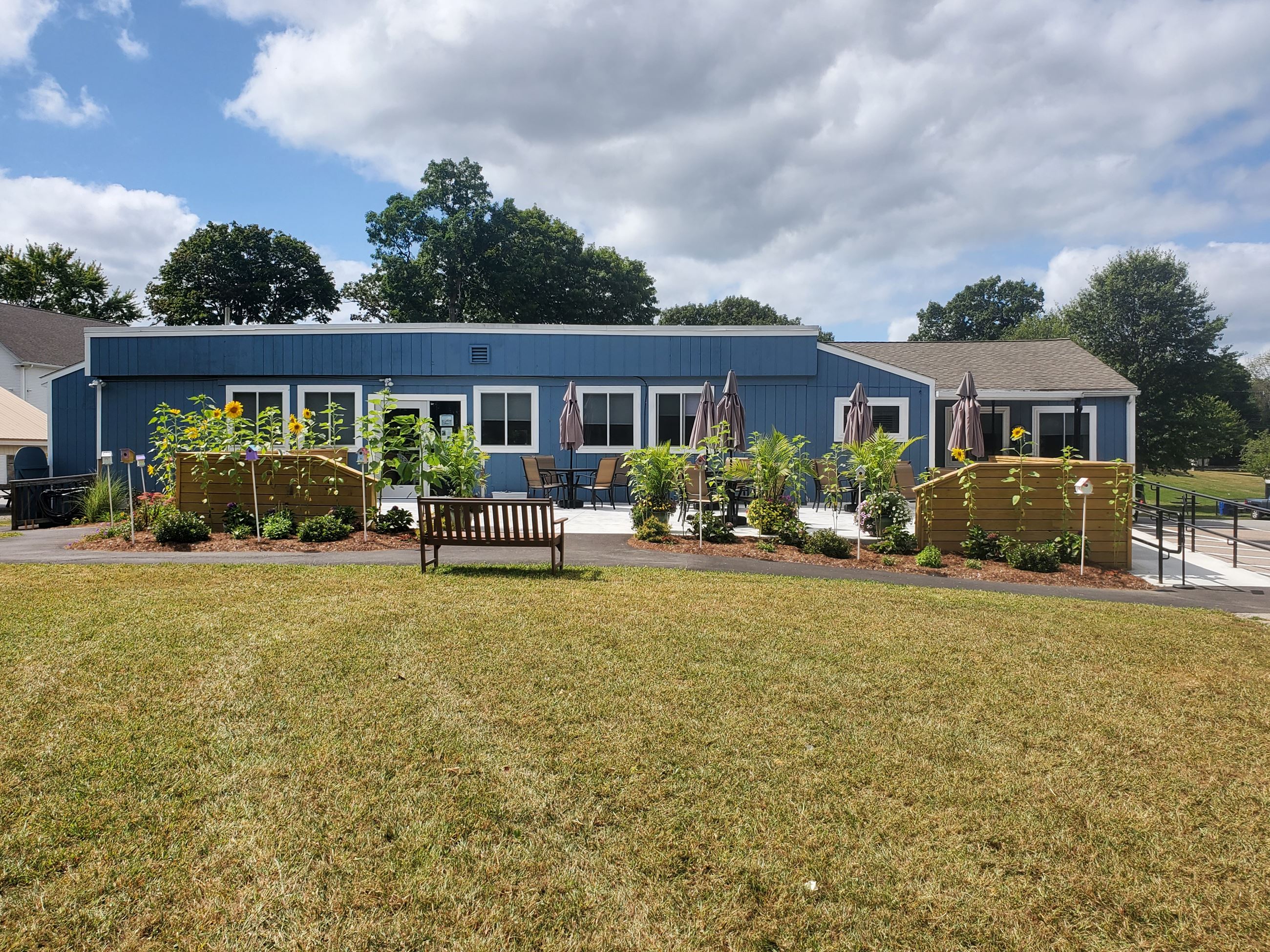 Picture of the outside of the council on aging (PNG)